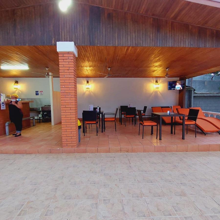 Uruka Lodge Αλαχουέλα Εξωτερικό φωτογραφία